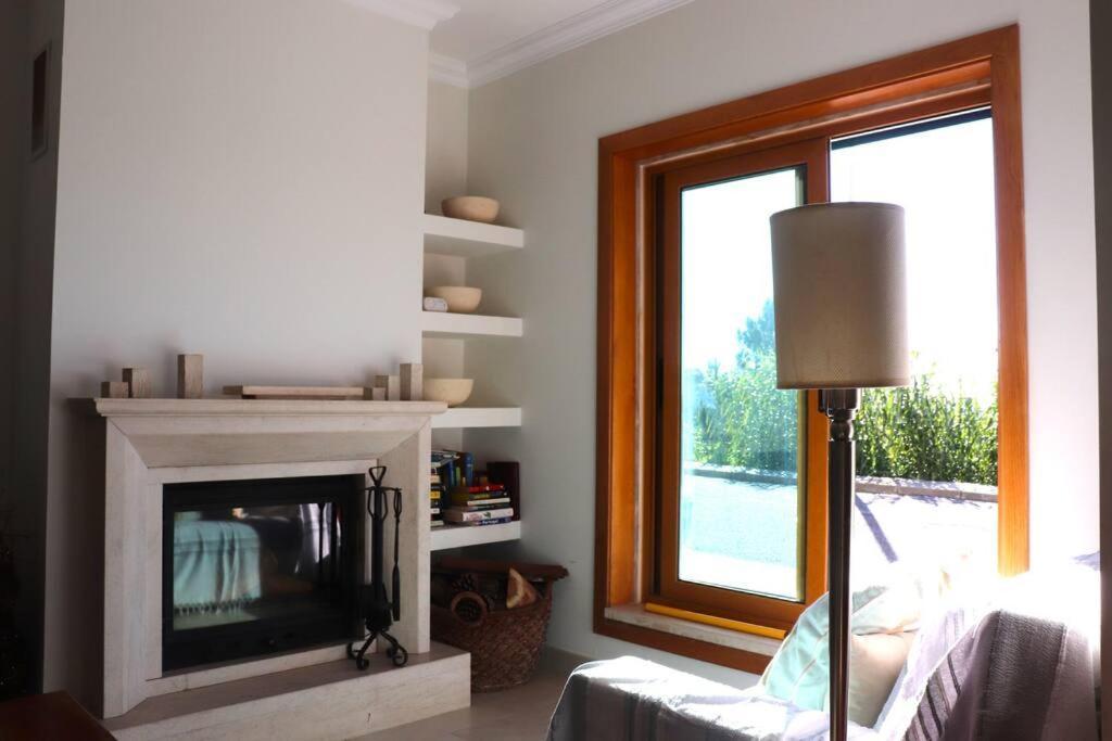 Sea Breeze House Ericeira - Ribeira Dilhas Beach Eksteriør billede