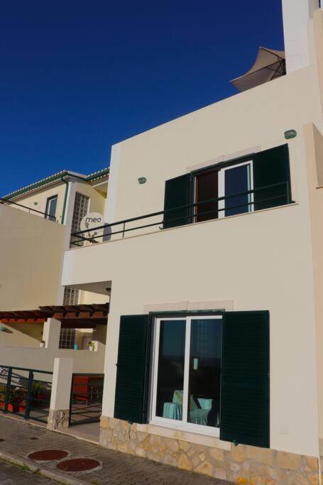 Sea Breeze House Ericeira - Ribeira Dilhas Beach Eksteriør billede